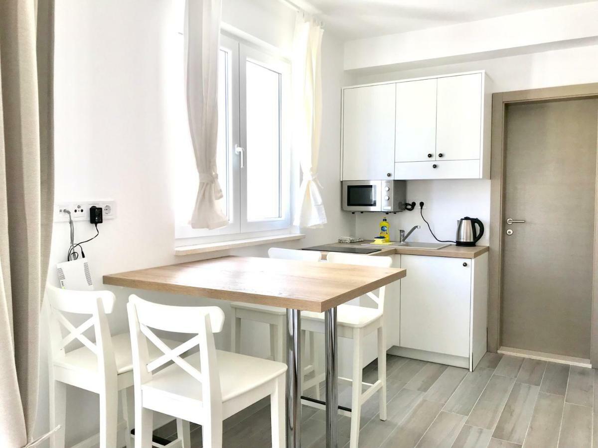 Cocoville Beach House- Makarska 아파트 외부 사진